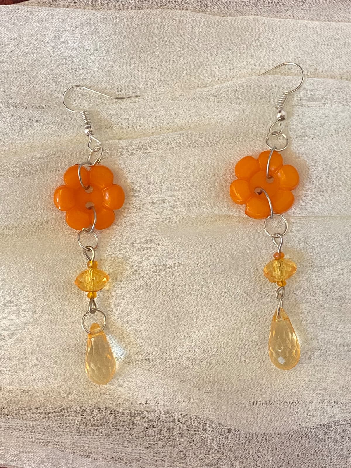 Flower power button earrings 2